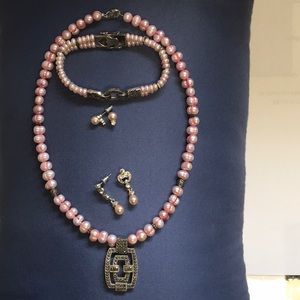 Pink pearl and Marcasite necklace & 2 pairs of earrings set. Stunning & elegant!